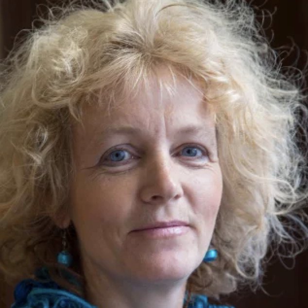 Evelien Tonkens