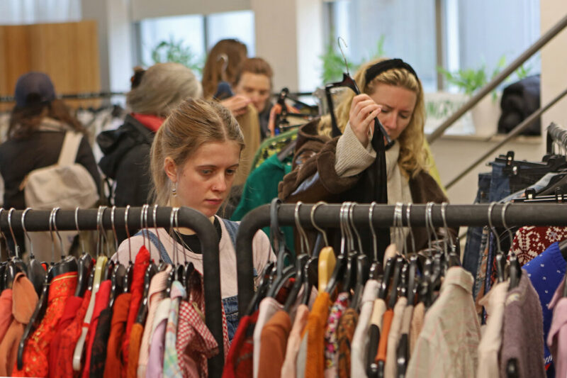 210FairCirculair-2022_0261-AR-800x533